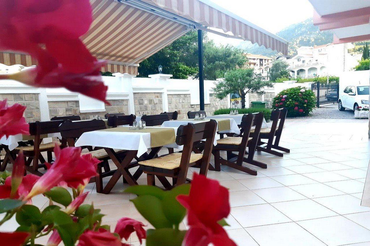 Garni Hotel Koral Budva Buitenkant foto